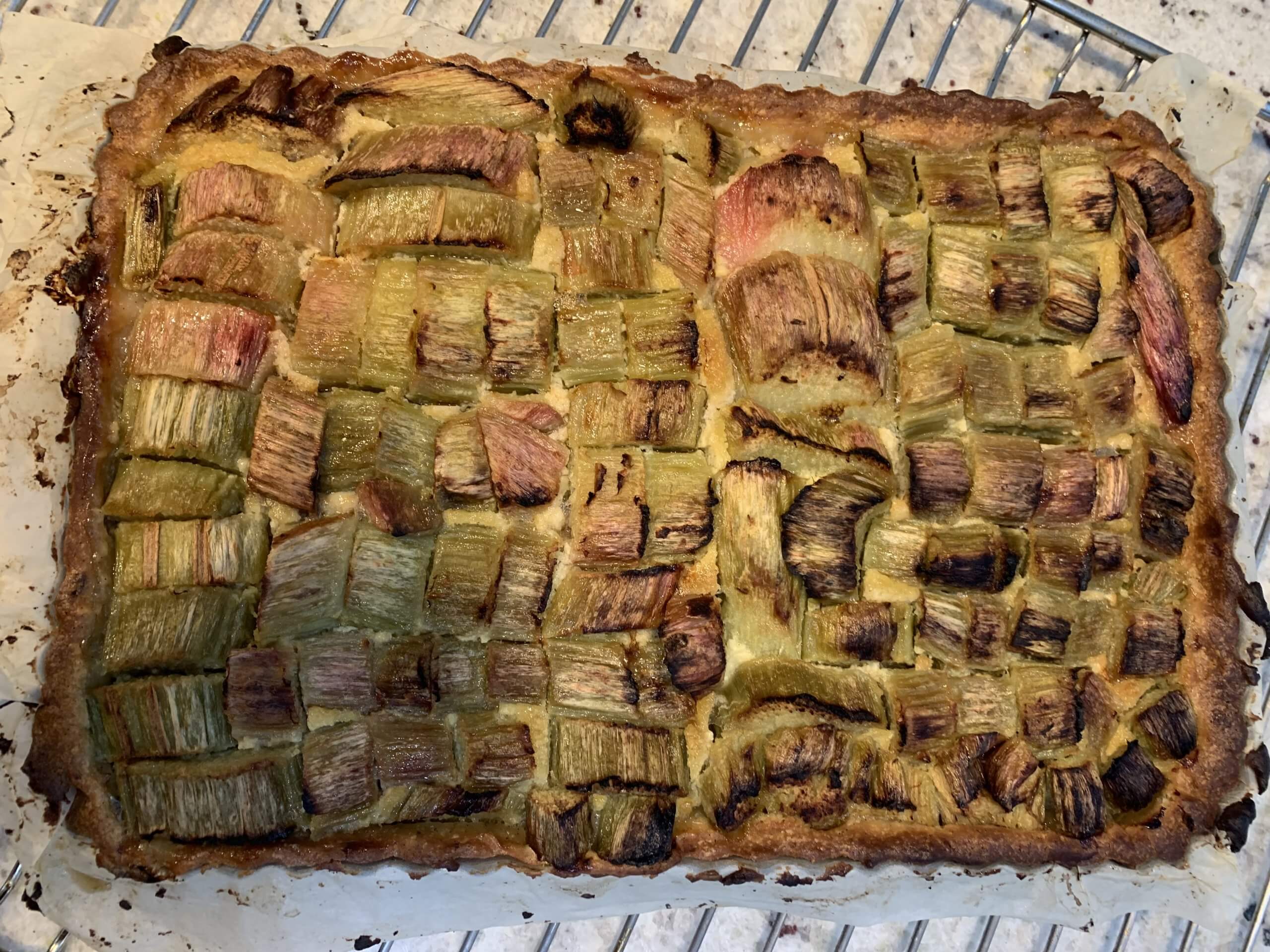 Tarte rhubarbe amande - Rose en cuisine