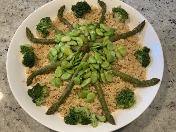 Mesfouf aux fèves (couscous sans sauce)