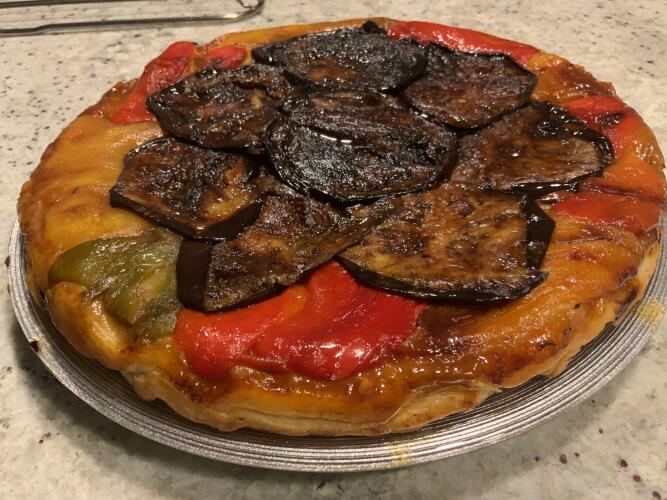 Tarte tatin aux aubergines et poivrons