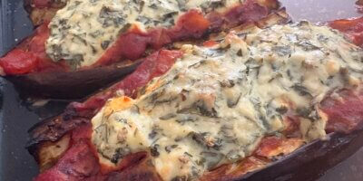 Aubergines gratinées à la féta aux herbes