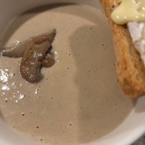 Soupe champignons brie