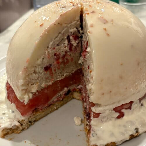 Entremets litchi framboises pamplemousse