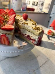 Fraisier gariguette coupé